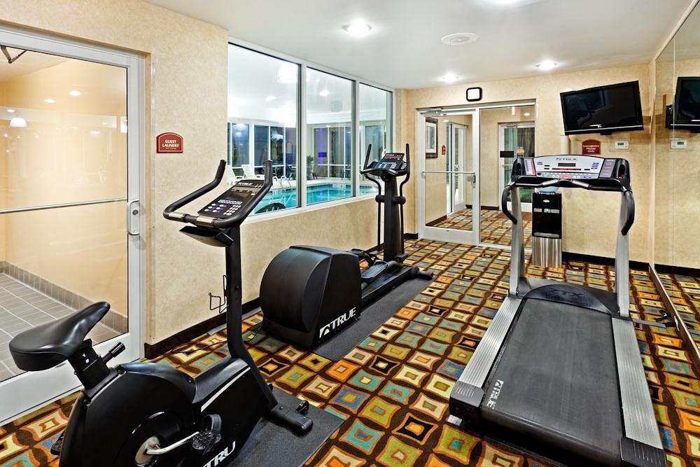 Holiday Inn Express & Suites Florence By Ihg Экстерьер фото