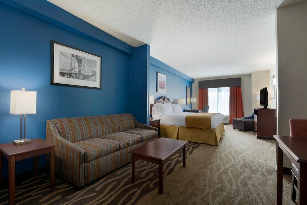 Holiday Inn Express & Suites Florence By Ihg Экстерьер фото