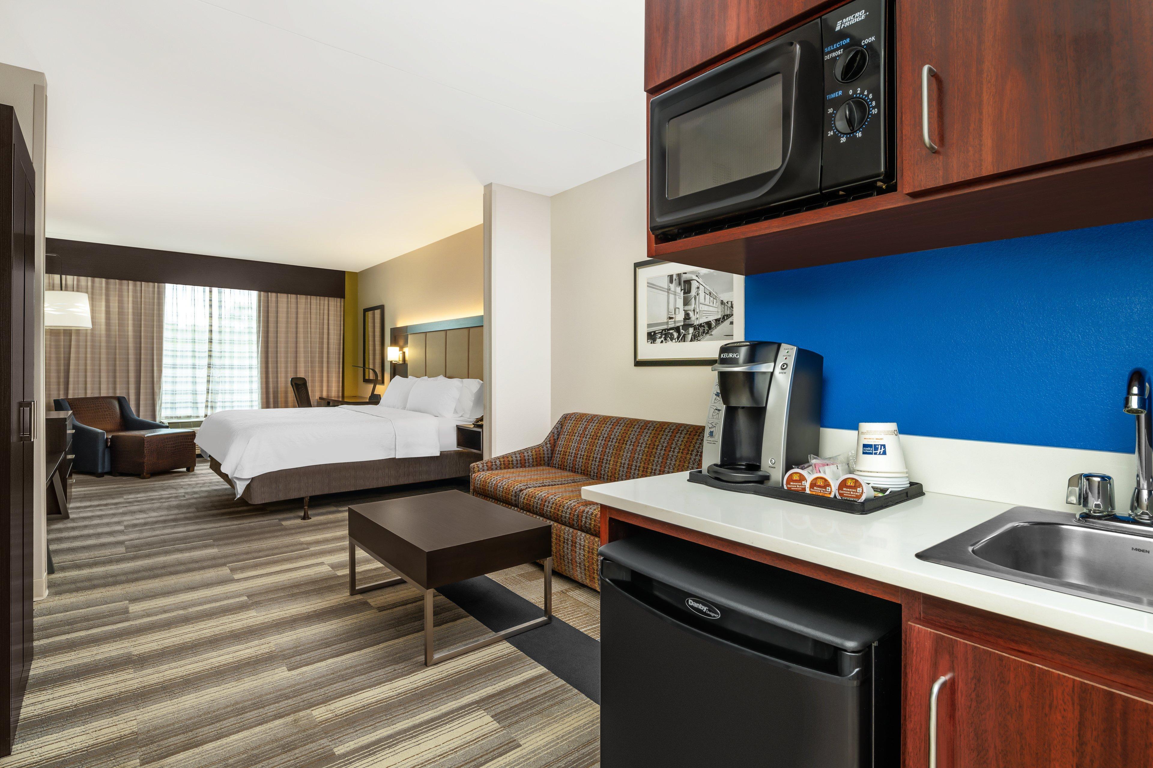 Holiday Inn Express & Suites Florence By Ihg Экстерьер фото