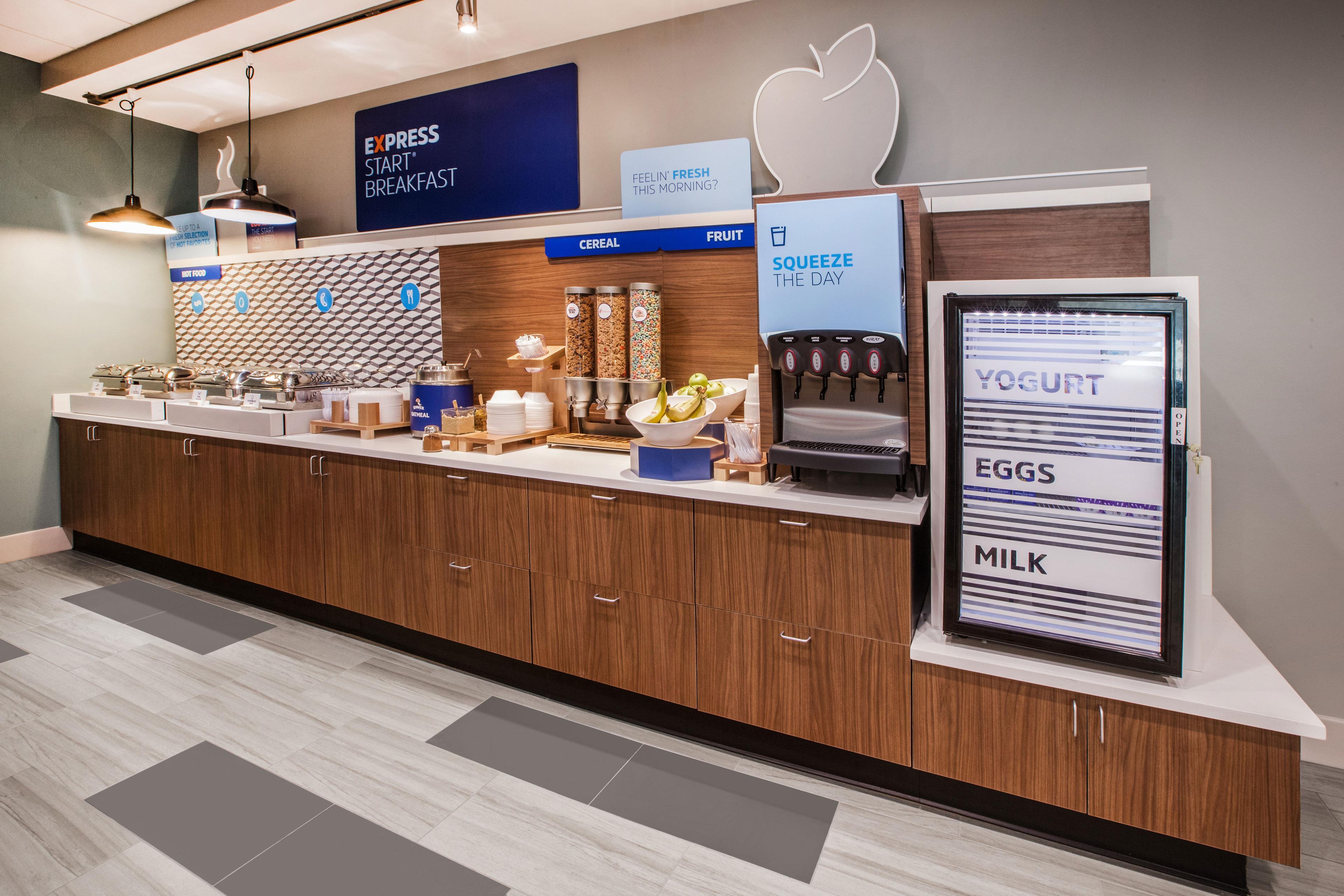 Holiday Inn Express & Suites Florence By Ihg Экстерьер фото