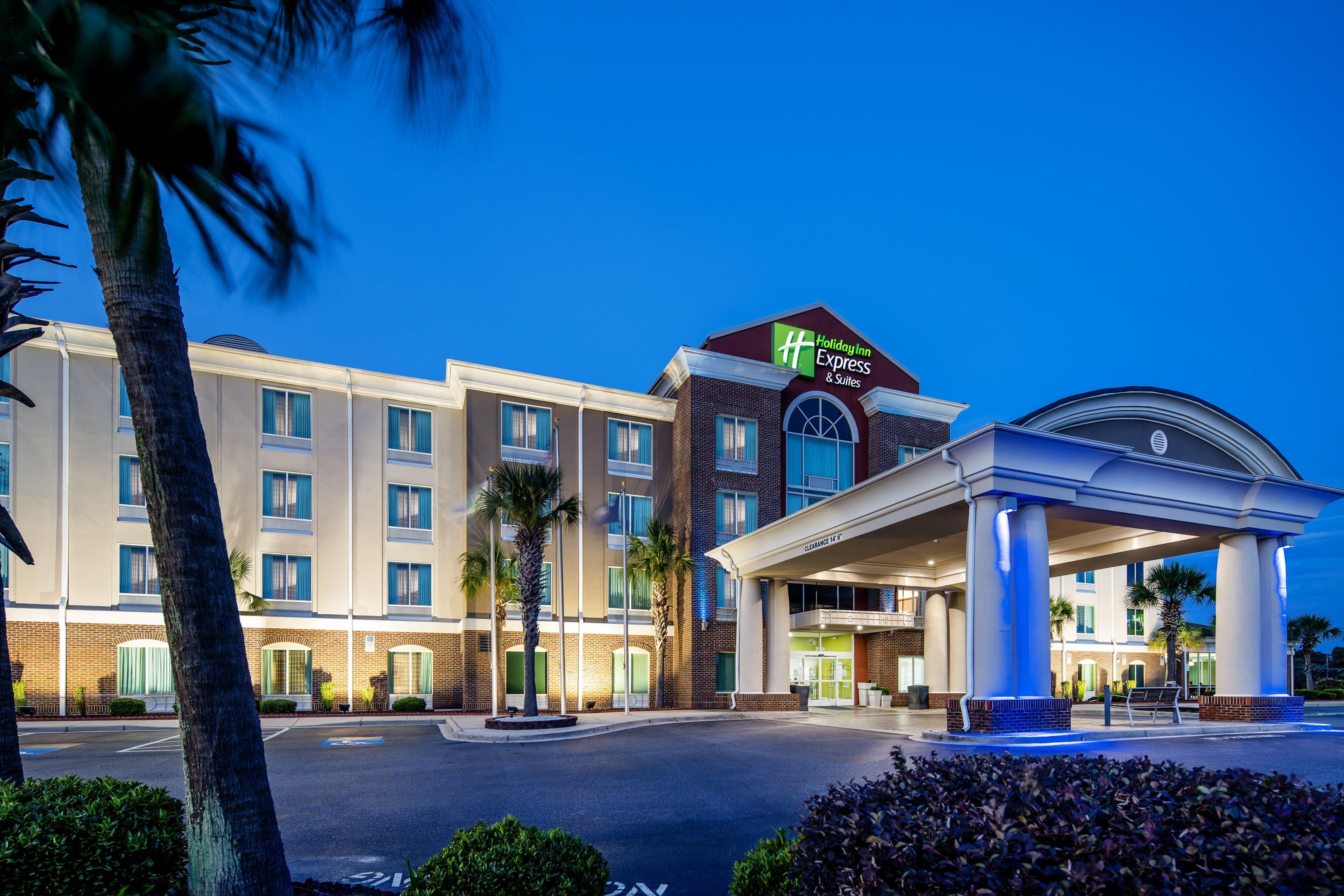 Holiday Inn Express & Suites Florence By Ihg Экстерьер фото